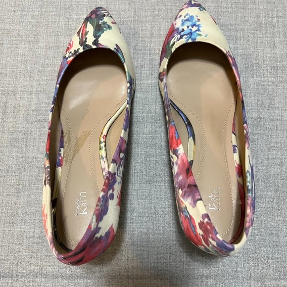 K&M Women's Floral low heels - Picture 4 of 9